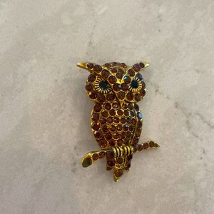 labella owl brooch